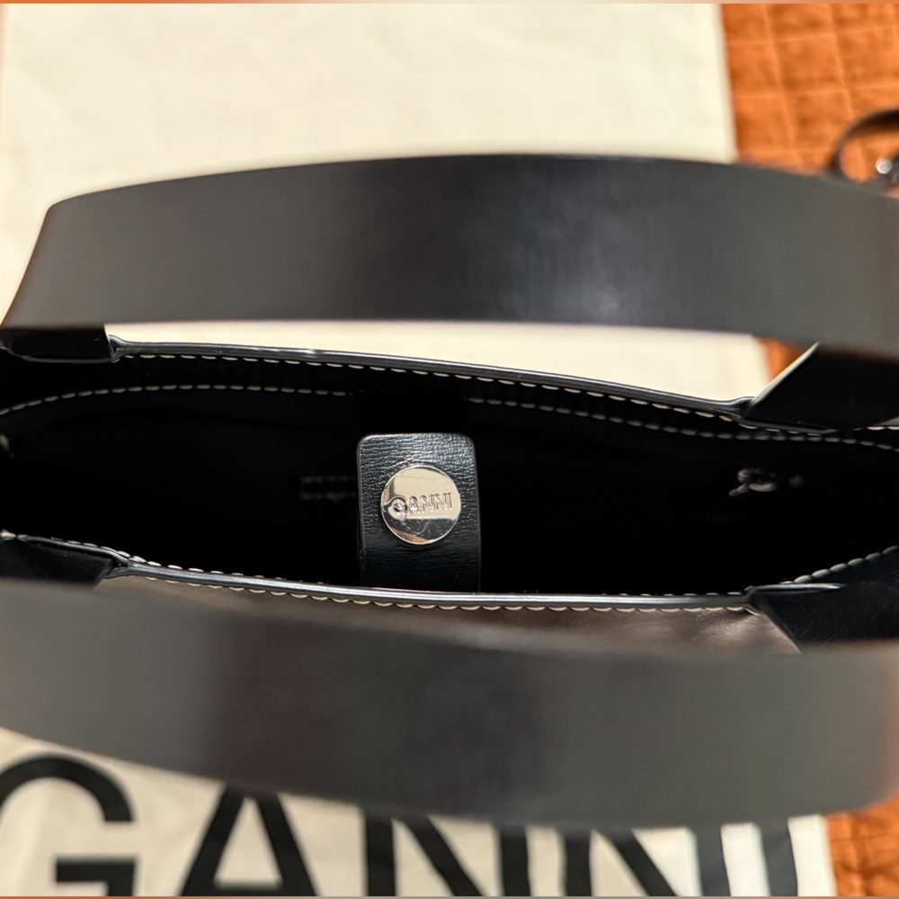 Ganni Banner Tote - Picture 8 of 8